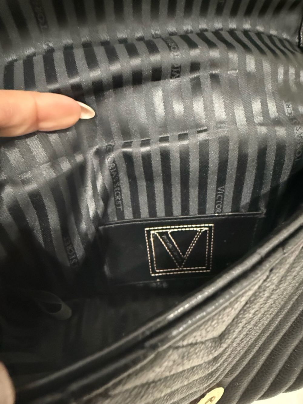 Victoria's Secret Black Quilted Crossbody with Gold Chain - Picture 13 of 13